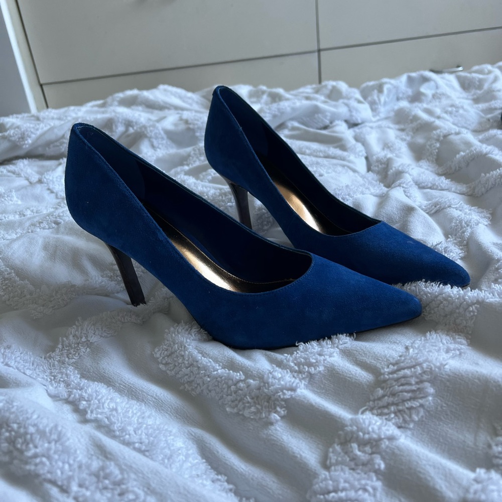 Ralph Lauren cobalt blue stiletto pump